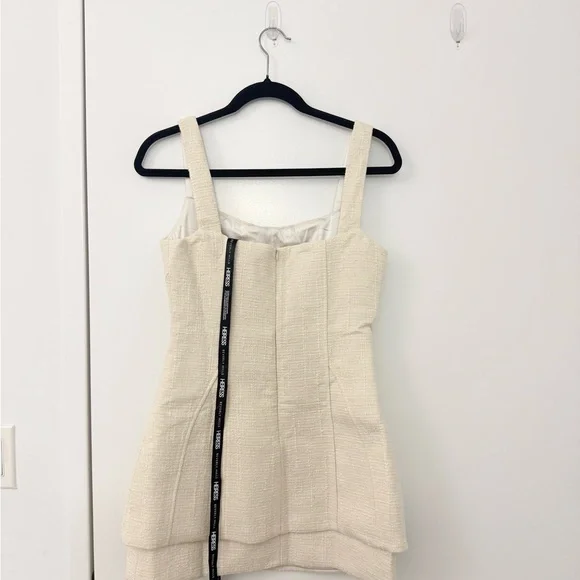 Heiress Beverly Hills The Boucle Flower Mini Dress - Picture 3 of 5